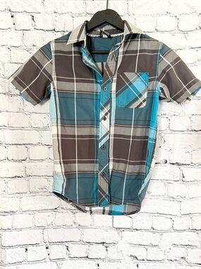 Tony Hawk. Boys button down. Size S